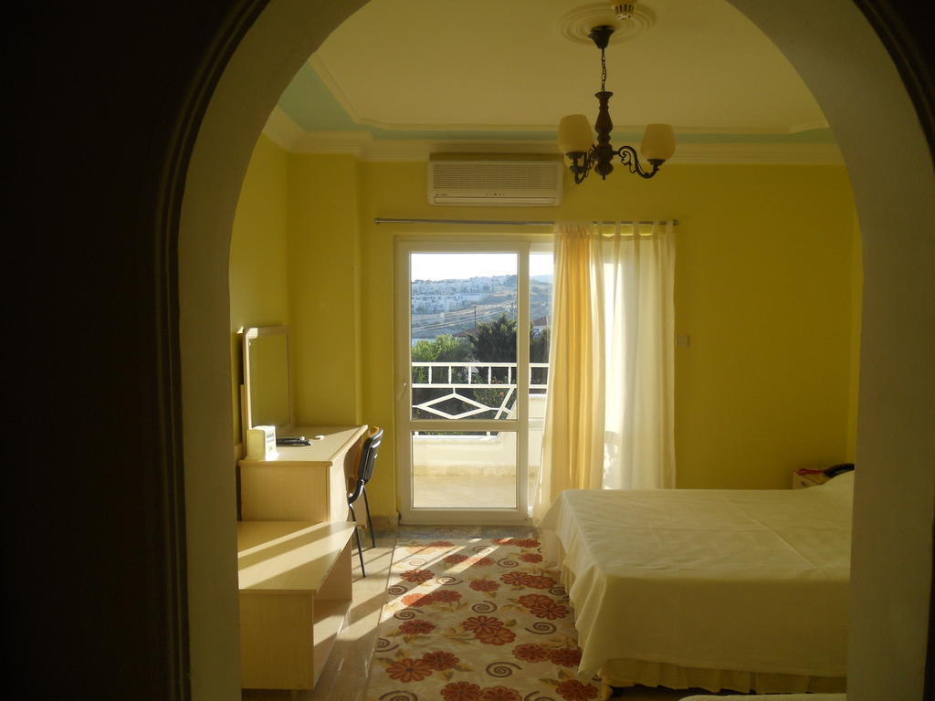 Baris Hotel Erdemli Buitenkant foto